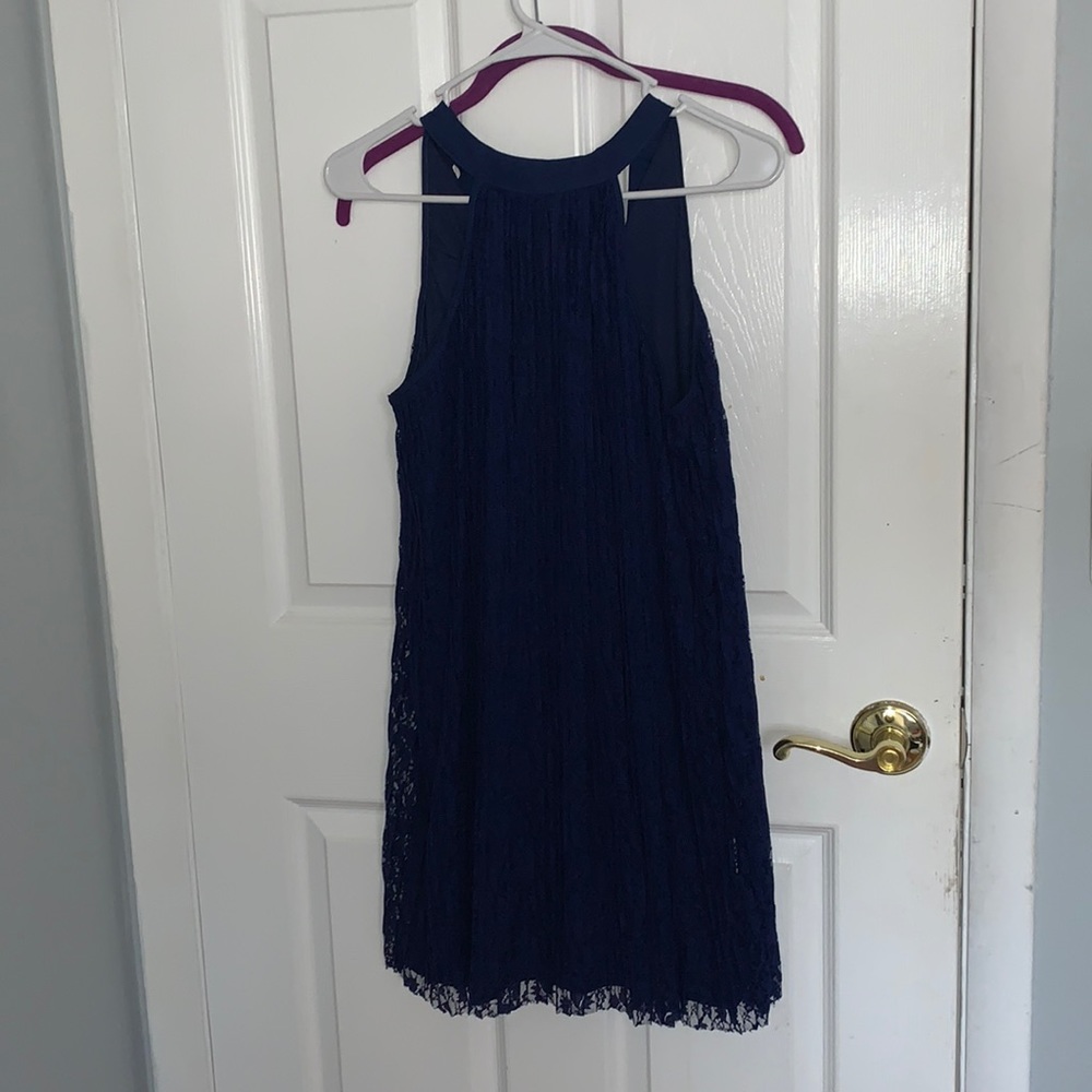 blue dress